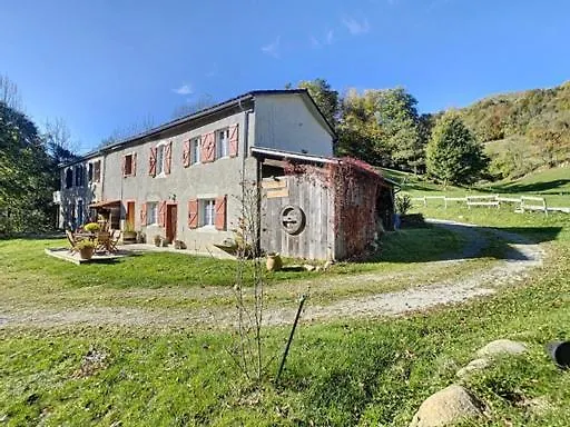 Gite De Montagne « Les Pivoines » A Nistos